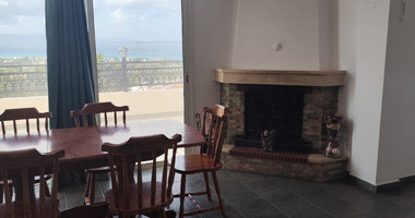 Four Bedroom House for rent with seaviews