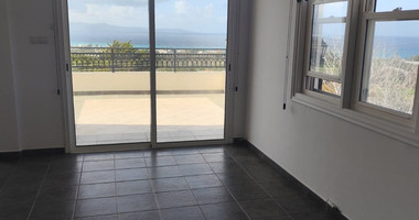 Four Bedroom House for rent with seaviews