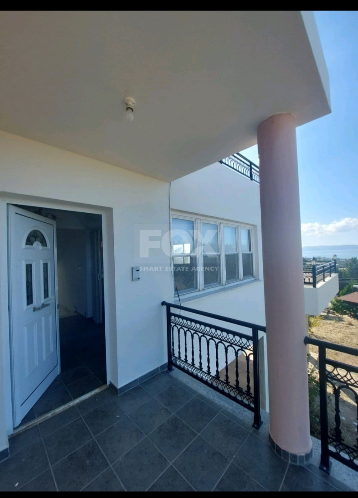 Four Bedroom House for rent with seaviews
