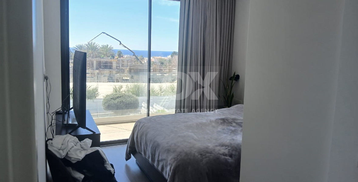 Spacious four Bedroom Home with Sea Views & Private Pool for Sale in Chlorakas