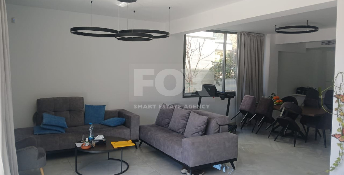 Spacious four Bedroom Home with Sea Views & Private Pool for Sale in Chlorakas