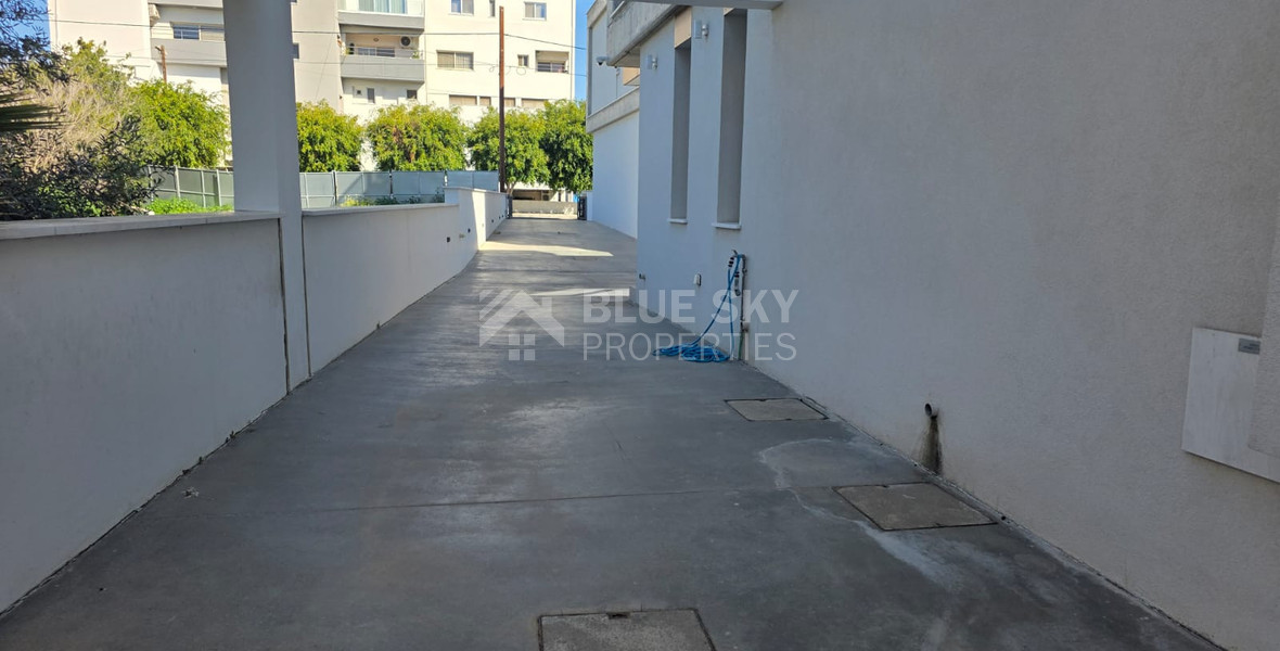 Luxury Three -Level Villa for Rent – Walking Distance to the Beach in Potamos Germasogeias