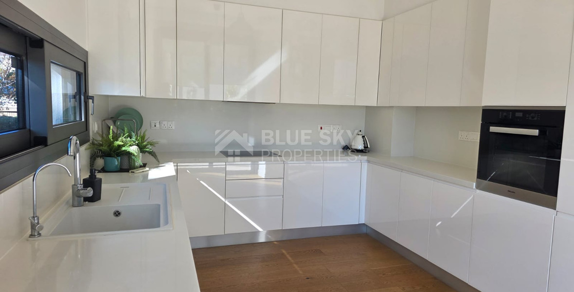 Luxury Three -Level Villa for Rent – Walking Distance to the Beach in Potamos Germasogeias