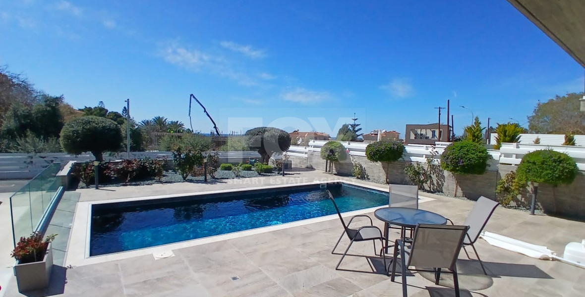 Spacious four Bedroom Home with Sea Views & Private Pool for rent in Chlorakas