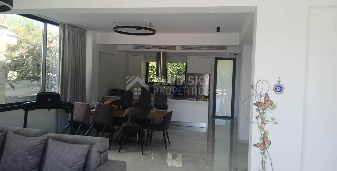 Spacious four Bedroom Home with Sea Views & Private Pool for rent in Chlorakas