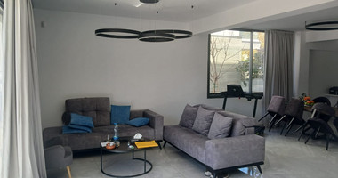 Spacious four Bedroom Home with Sea Views & Private Pool for rent in Chlorakas