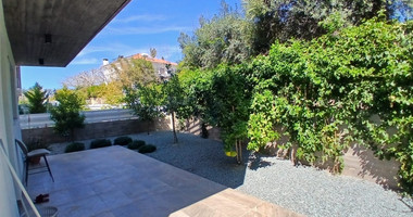 Spacious four Bedroom Home with Sea Views & Private Pool for rent in Chlorakas
