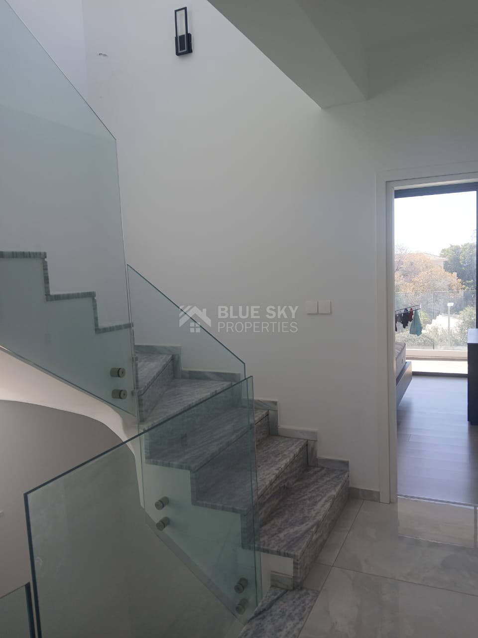 Spacious four Bedroom Home with Sea Views & Private Pool for rent in Chlorakas