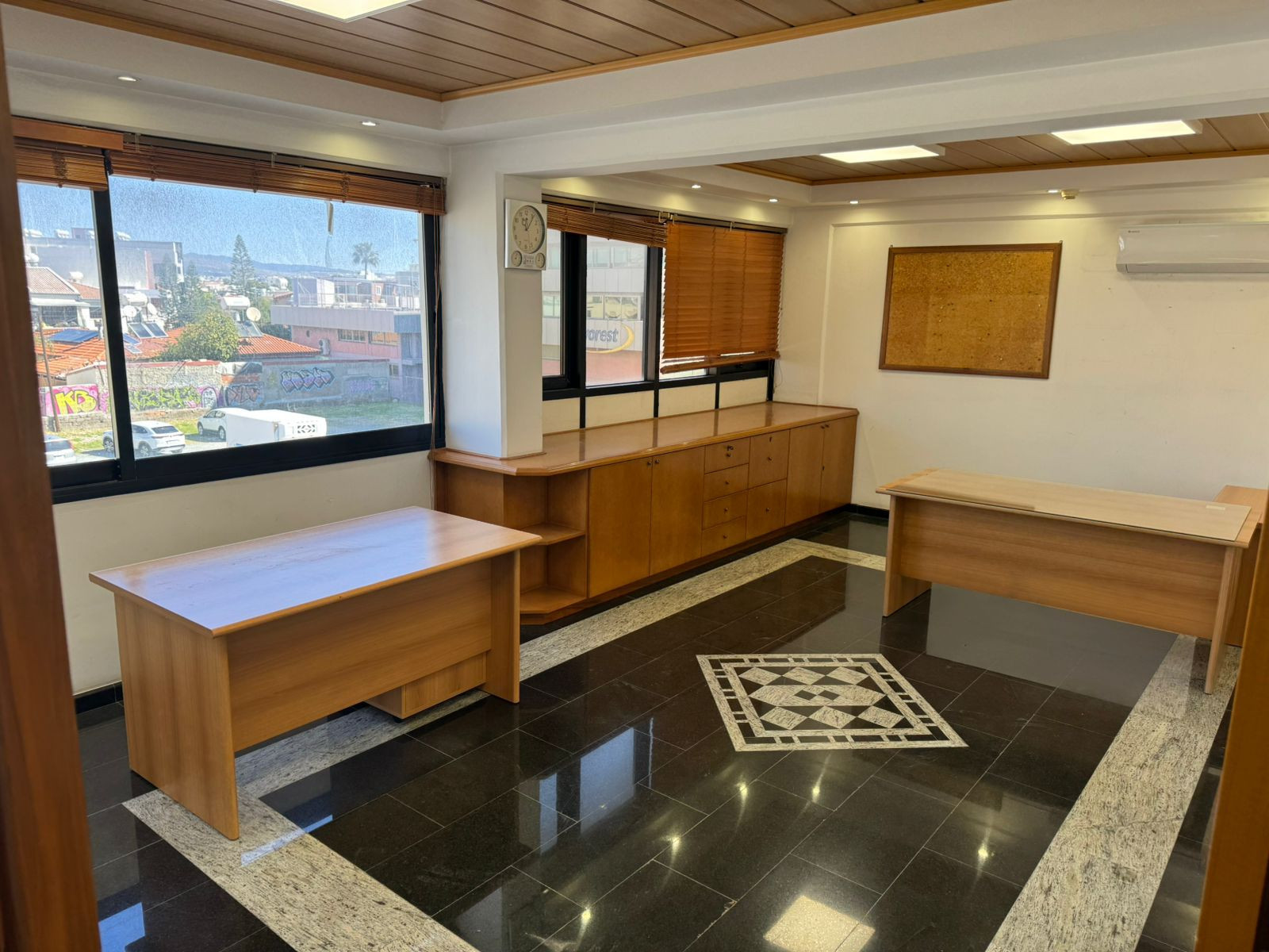 Office 250 m² in Limassol, Cyprus