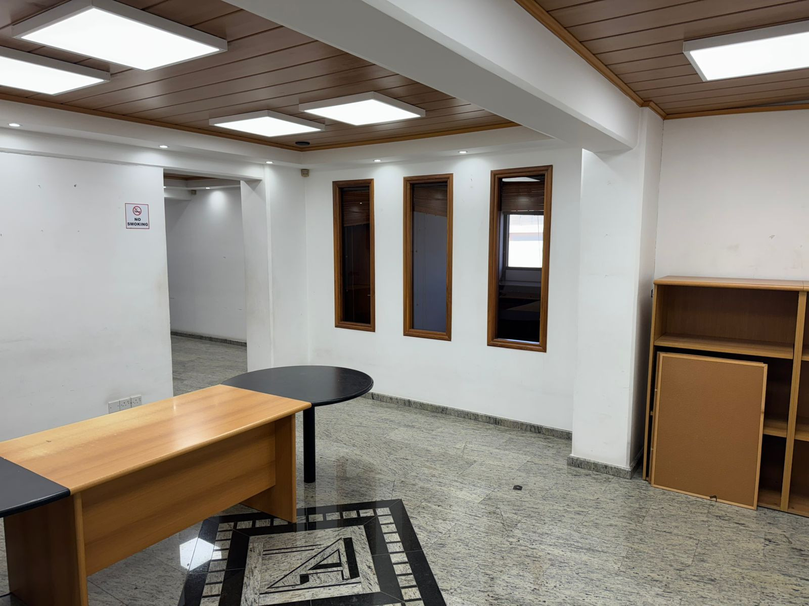 Office 250 m² in Limassol, Cyprus