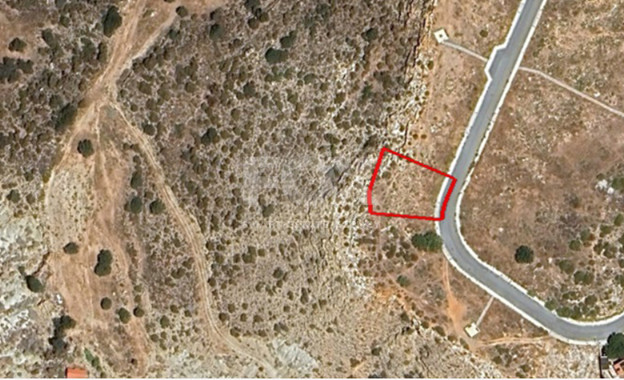 Prime Residential Plot for Sale – 727 sqm in Pissouri, Limassol