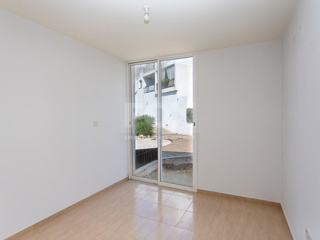 One Bedroom Ground Floor Apartment for Sale – Vacant, Open-Plan, Rental Potential , in Peyia