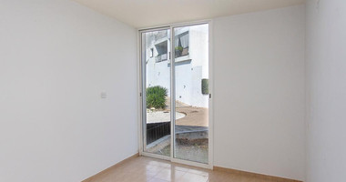 One Bedroom Ground Floor Apartment for Sale – Vacant, Open-Plan, Rental Potential , in Peyia