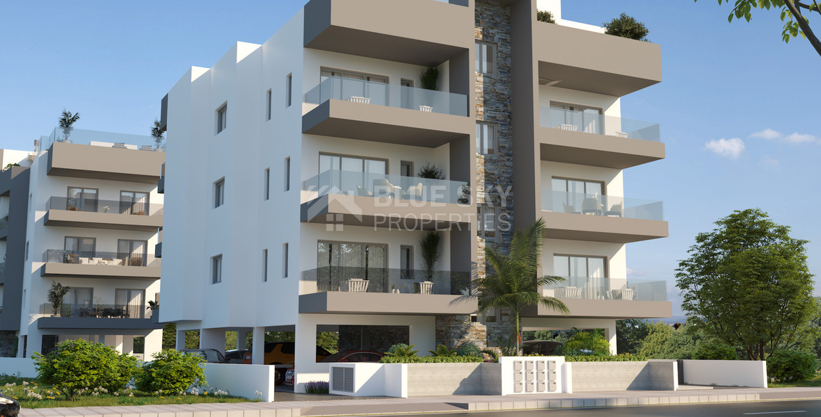For sale One Bedroom Apartment with common roof garden & pool in Omonoia