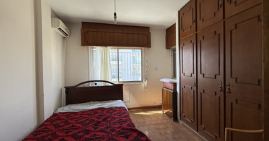 For Sale Spacious Three Bedroom Apartment in Mesa Geitonia