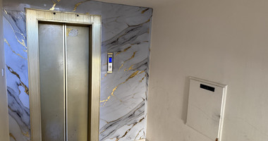 For Sale Spacious Three Bedroom Apartment in Mesa Geitonia