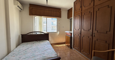 For Sale Spacious Three Bedroom Apartment in Mesa Geitonia