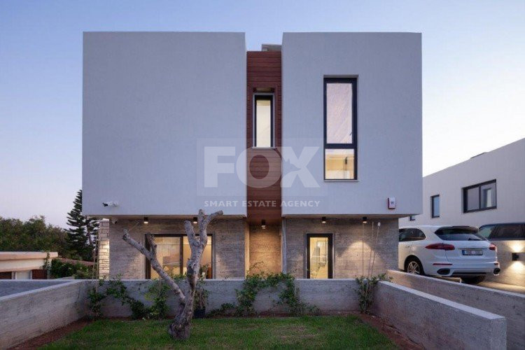 Three Bedroom  House For Sale In Chlorakas Paphos Cyprus