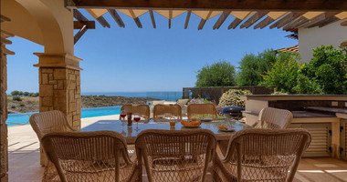 Luxury five Bedroom Mediterranean Sea View Villa with Infinity Pool and Jacuzzi, in Aphrodite HIlls for sale