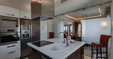 Luxury five Bedroom Mediterranean Sea View Villa with Infinity Pool and Jacuzzi, in Aphrodite HIlls for sale