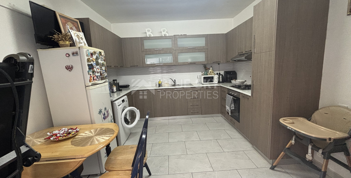 Two Bedroom Ground Floor Apartment In Agia Zoni For Rent