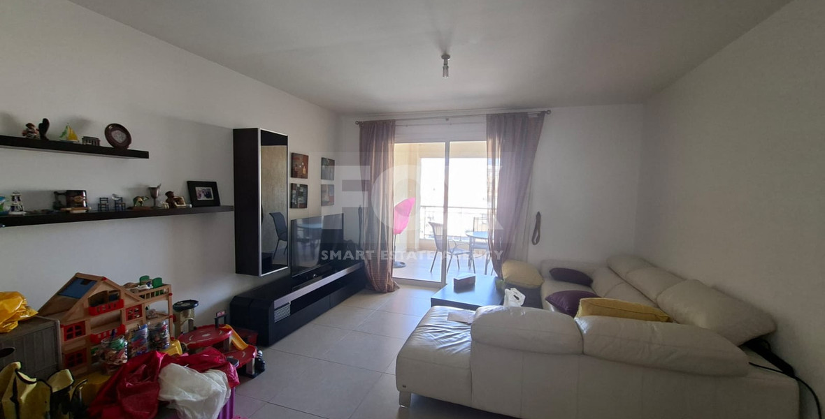 Office / Two bedroom Apartment for Rent in the center of Paphos