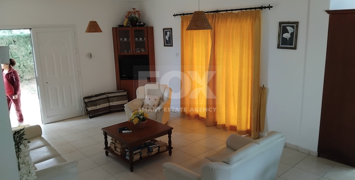 For Rent Fully Furnished three bedroom House with Pool in Sea Caves