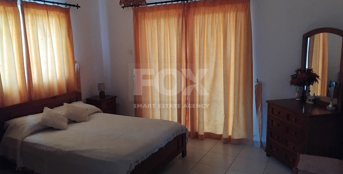 For Rent Fully Furnished three bedroom House with Pool in Sea Caves