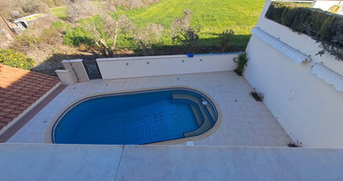 Detached Four Bedroom Villa with Private Pool in Tsada For Rent