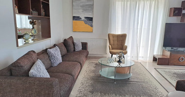 Detached Four Bedroom Villa with Private Pool in Tsada For Rent