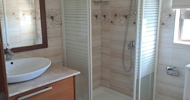 Detached Four Bedroom Villa with Private Pool in Tsada For Rent