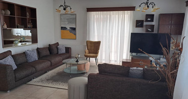 Detached Four Bedroom Villa with Private Pool in Tsada For Rent