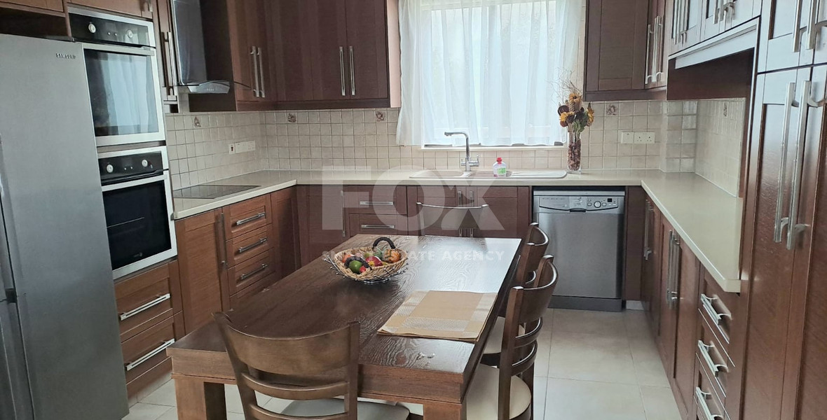 Detached Four Bedroom Villa with Private Pool in Tsada For Rent