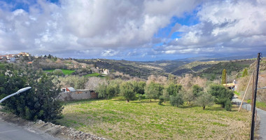 Detached Four Bedroom Villa with Private Pool in Tsada For Rent