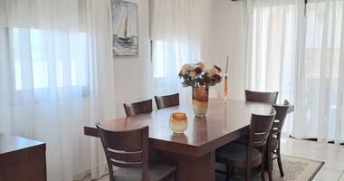 Detached Four Bedroom Villa with Private Pool in Tsada For Rent