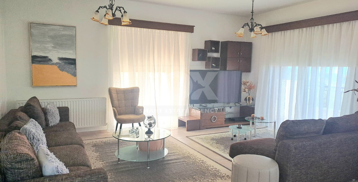 Detached Four Bedroom Villa with Private Pool in Tsada For Rent