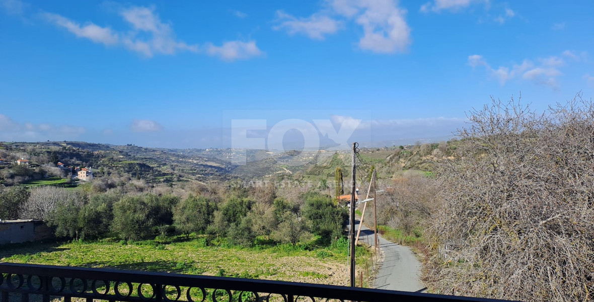 Detached Four Bedroom Villa with Private Pool in Tsada For Rent