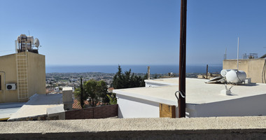 Charming Three Bedroom House in Peyia for Sale
