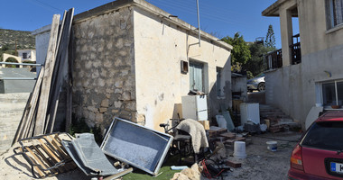 Charming Three Bedroom House in Peyia for Sale