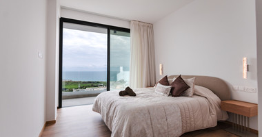 Resale three Bedroom Sea View Villas in Chloraka, Paphos – Completed & No VAT