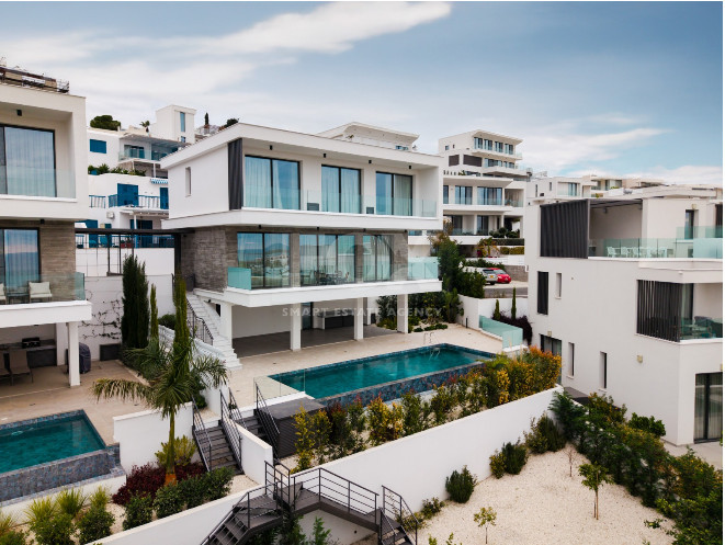 Resale three Bedroom Sea View Villas in Chloraka, Paphos – Completed & No VAT