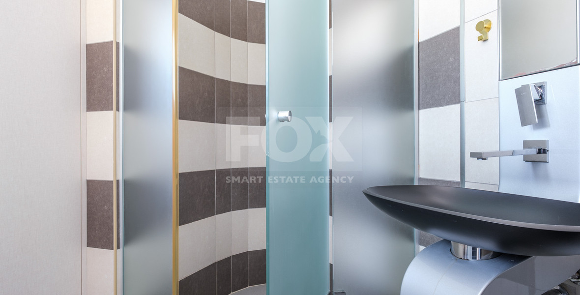 Modern Office for Rent – Prime Location in Paphos