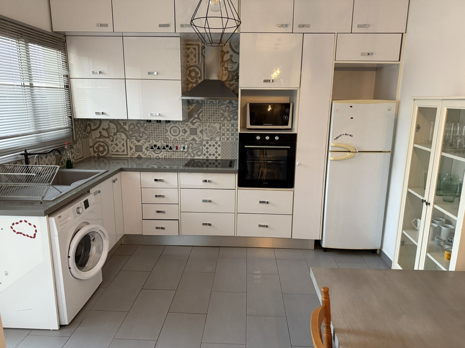 Mieszkanie 2 pokoi 98 m² w Kato Polemidion Municipality, Cypr