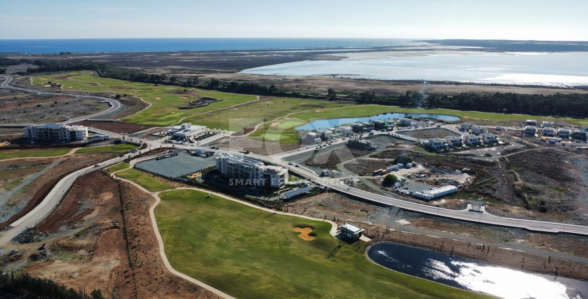 Prestigious Golf Resort Living: Two-Bedroom Ground-Floor Apartment for Rent in Limassol Greens