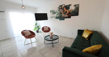 Modern 2-Bedroom Apartment in Kato Paphos – Top Floor Living For Rent