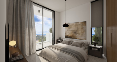 Long-Term Rental for a two bedrooms Apartment in Kato Paphos –  with & Rooftop Pool