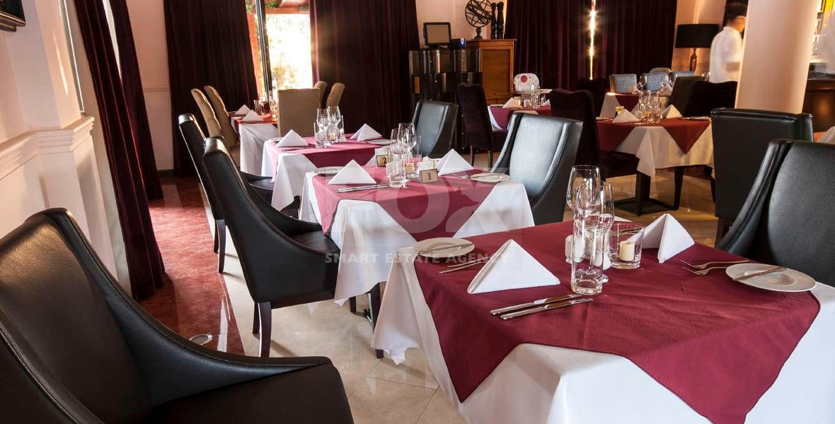 Commercial Building for Sale: 180-Seat Restaurant, three Bed Apartment & Boutique Hotel Potential