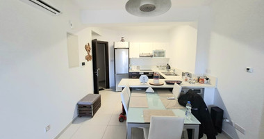 Three Bedroom Fully Furnished Universal Apartment For Sale