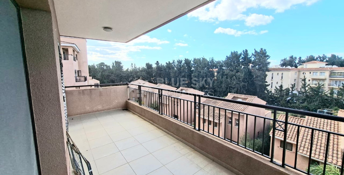 Three Bedroom Fully Furnished Universal Apartment For Sale