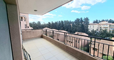 Three Bedroom Fully Furnished Universal Apartment For Sale